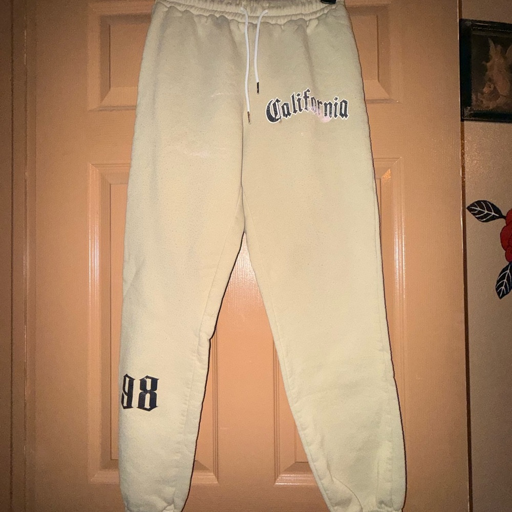 California 88 Women’s Pink Sweatpants – White Drawstring, Size Small